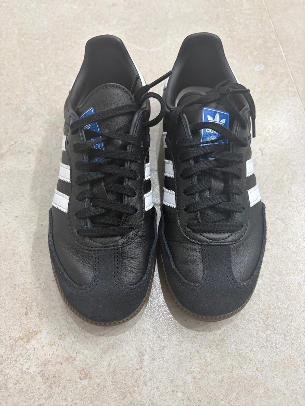 adidas Kids' Grade School Samba OG Shoes size 4, fit a woman’s 5.5-6